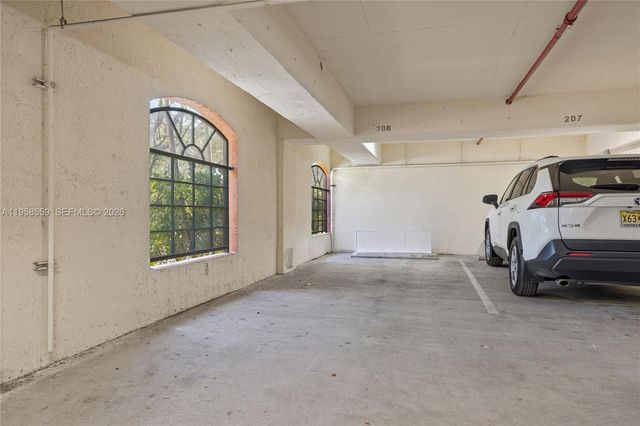 300 Euclid Ave 206, Miami Beach, FL 33139