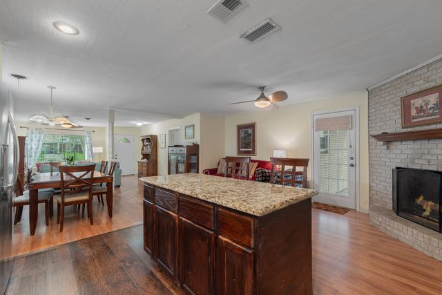 326 Countryside Drive, Irving, TX 75062