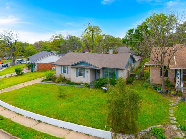 326 Countryside Drive, Irving, TX 75062