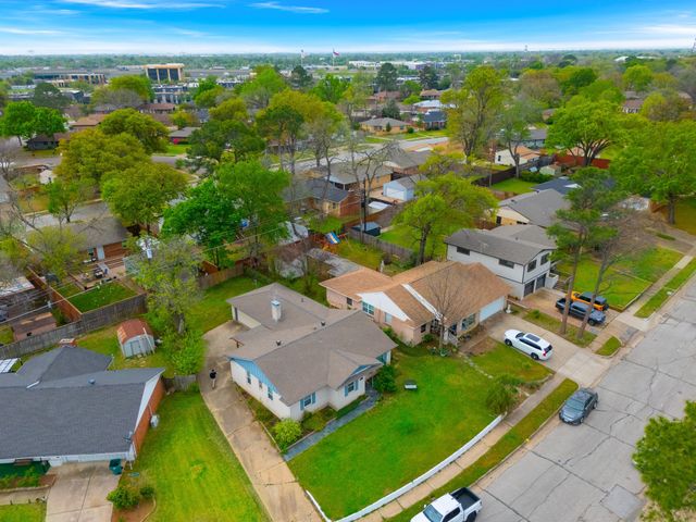 326 Countryside Drive, Irving, TX 75062