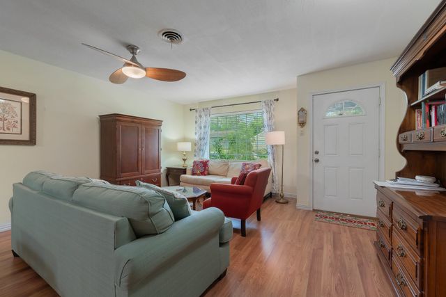 326 Countryside Drive, Irving, TX 75062