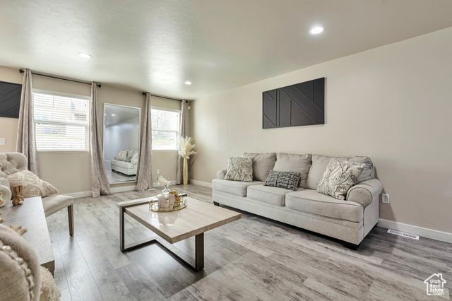 5209 W COURTLY LN, Herriman, UT 84096