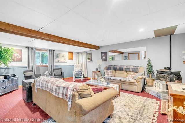 2230 Stonesthrow Drive, Lapeer, MI 48446