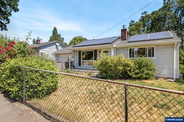 845 Cornell Av, Gladstone, OR 97027