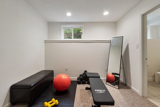86 Framingham Road, Southborough, MA 01772