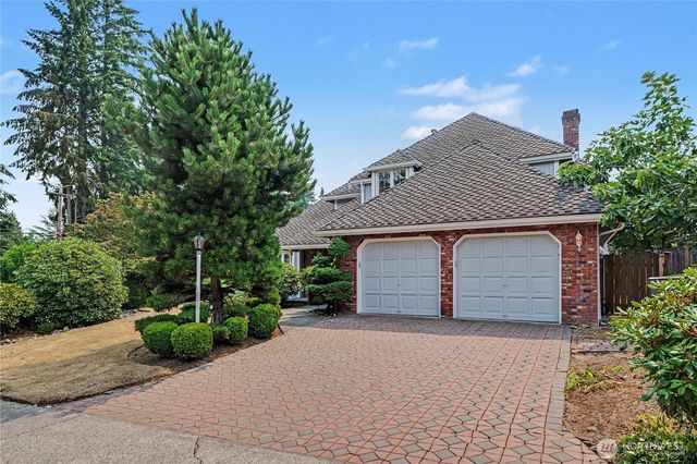 12645 NE 68th Pl, Kirkland, WA 98033