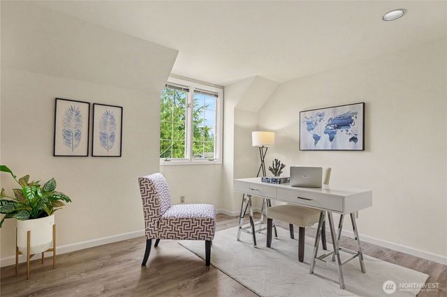 12645 NE 68th Pl, Kirkland, WA 98033