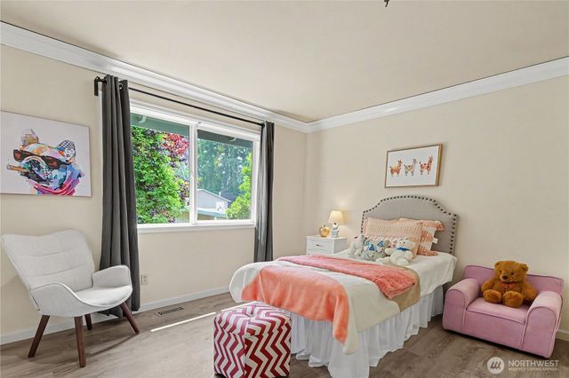 12645 NE 68th Pl, Kirkland, WA 98033