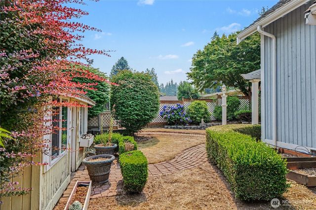 12645 NE 68th Pl, Kirkland, WA 98033