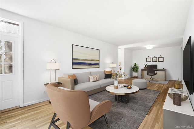 953 W Boston Post Road 3O, Mamaroneck, NY 10543