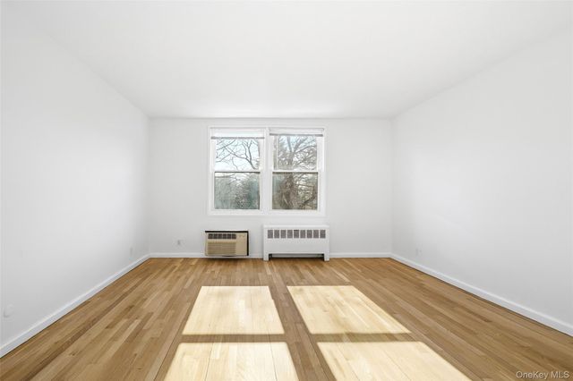 953 W Boston Post Road 3O, Mamaroneck, NY 10543