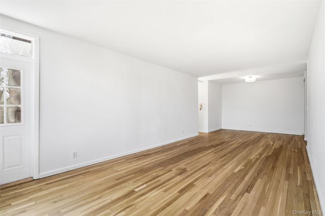 953 W Boston Post Road 3O, Mamaroneck, NY 10543