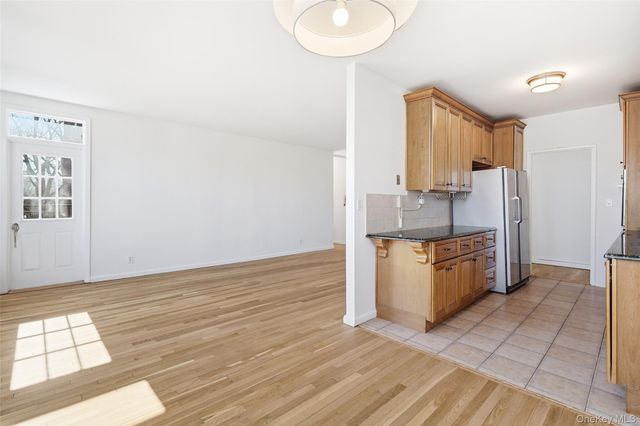 953 W Boston Post Road 3O, Mamaroneck, NY 10543