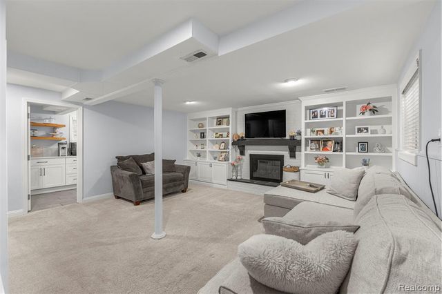 520 Byron Street, Plymouth, MI 48170
