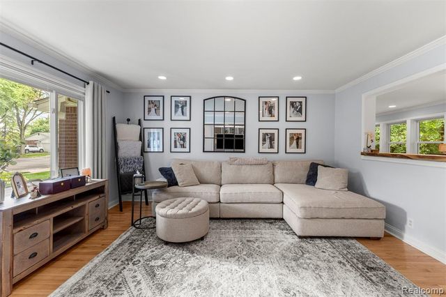 520 Byron Street, Plymouth, MI 48170