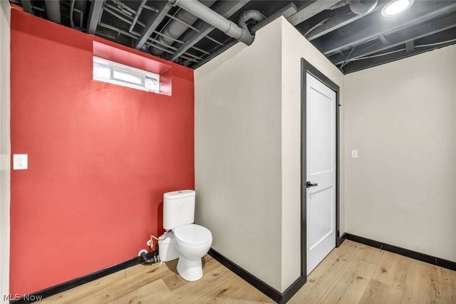 31900 Chardon Road, Willoughby Hills, OH 44094