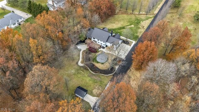 31900 Chardon Road, Willoughby Hills, OH 44094