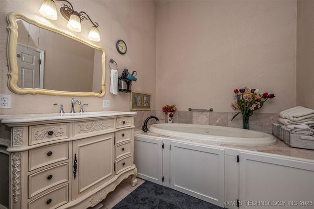 5472 S Highway 377, Kingston, OK 73439