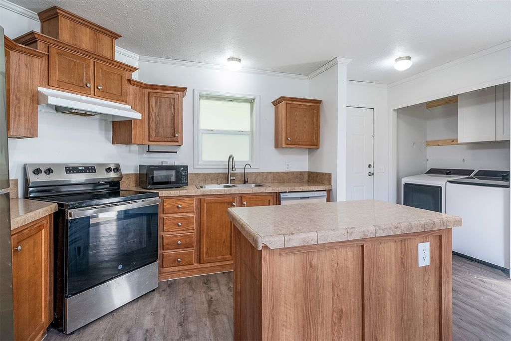 1700 Mt Highway 206, Columbia Falls, MT 59912 photo 10