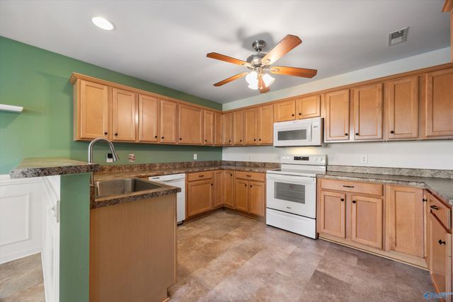 27920 Trotters Lane, Athens, AL 35613