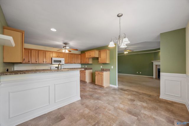 27920 Trotters Lane, Athens, AL 35613