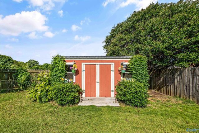 27920 Trotters Lane, Athens, AL 35613