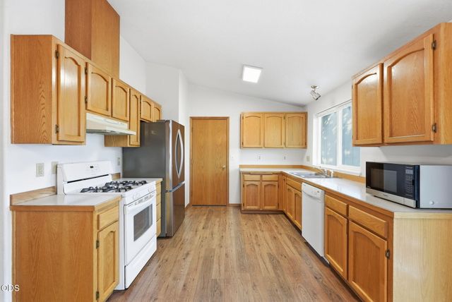 1983 NE Jackson Avenue, Bend, OR 97701