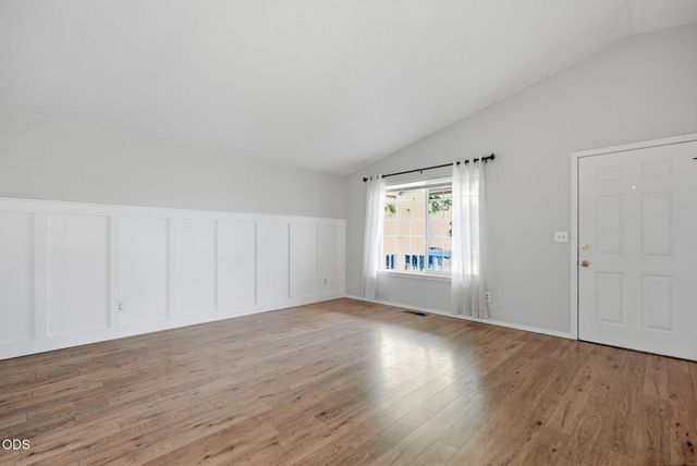 1983 NE Jackson Avenue, Bend, OR 97701