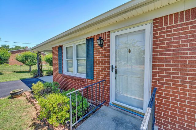 1196 Tripple Creek RD, Rocky Mount, VA 24151