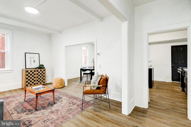 217 N CHARLES ST, Red Lion, PA 17356