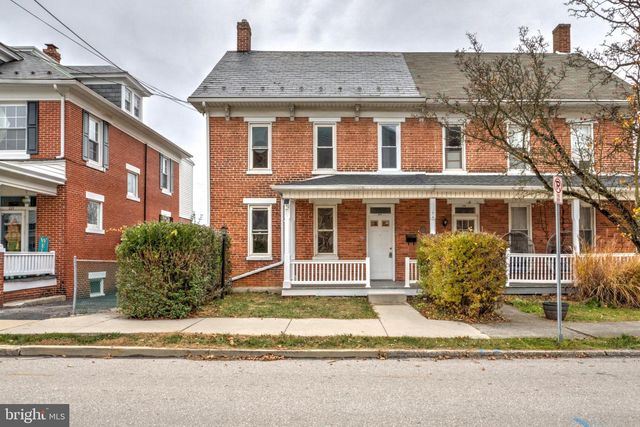 217 N CHARLES ST, Red Lion, PA 17356