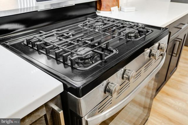 217 N CHARLES ST, Red Lion, PA 17356