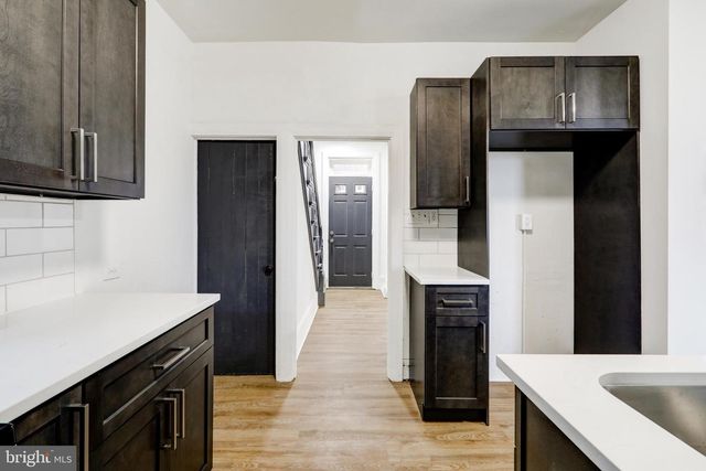 217 N CHARLES ST, Red Lion, PA 17356