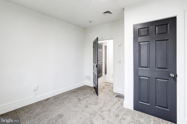 217 N CHARLES ST, Red Lion, PA 17356