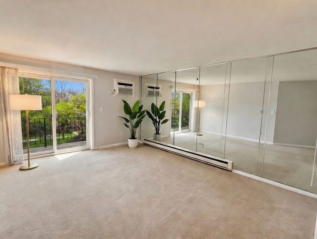 2320 N Nordica Avenue 212D, Chicago, IL 60707