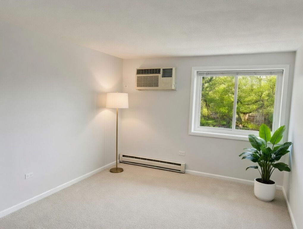 Image 9 of property listing at 2320 N Nordica Avenue 212D, Chicago, IL 60707