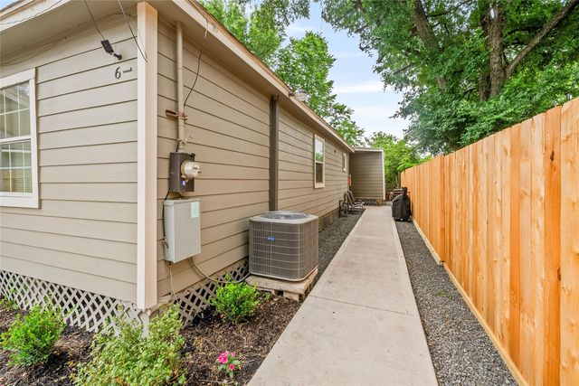 7938 Kerr Street 6, Houston, TX 77029