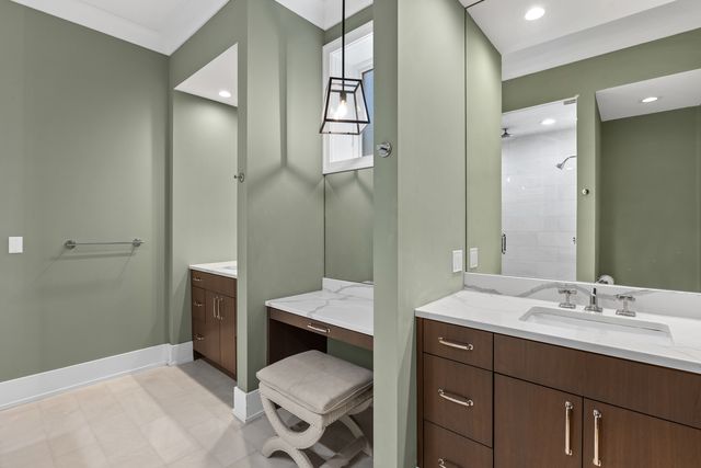 2744 N Mildred Avenue 1, Chicago, IL 60614