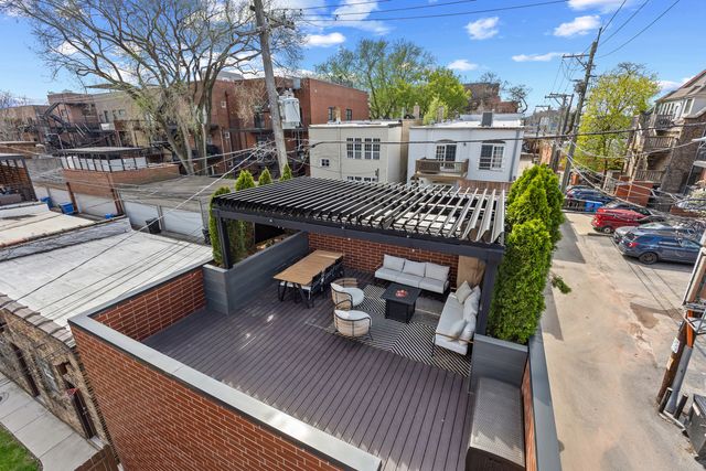2744 N Mildred Avenue 1, Chicago, IL 60614