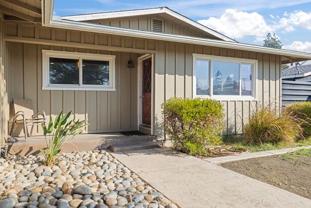 3804 W Judy Avenue, Visalia, CA 93277
