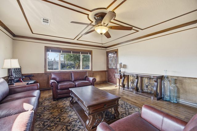 3804 W Judy Avenue, Visalia, CA 93277