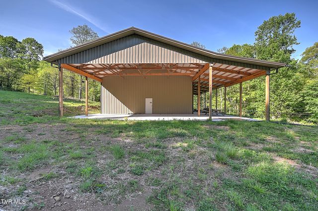 699 Heaton Creek Road, Roan Mountain, TN 37687