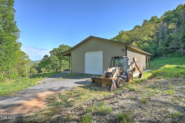 699 Heaton Creek Road, Roan Mountain, TN 37687