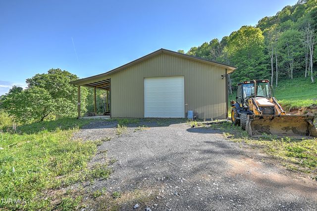 699 Heaton Creek Road, Roan Mountain, TN 37687