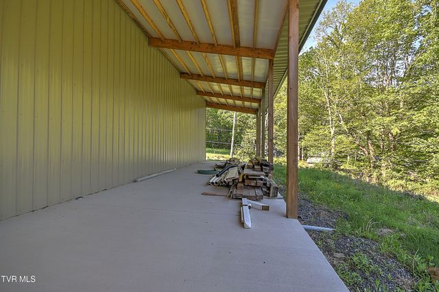 699 Heaton Creek Road, Roan Mountain, TN 37687