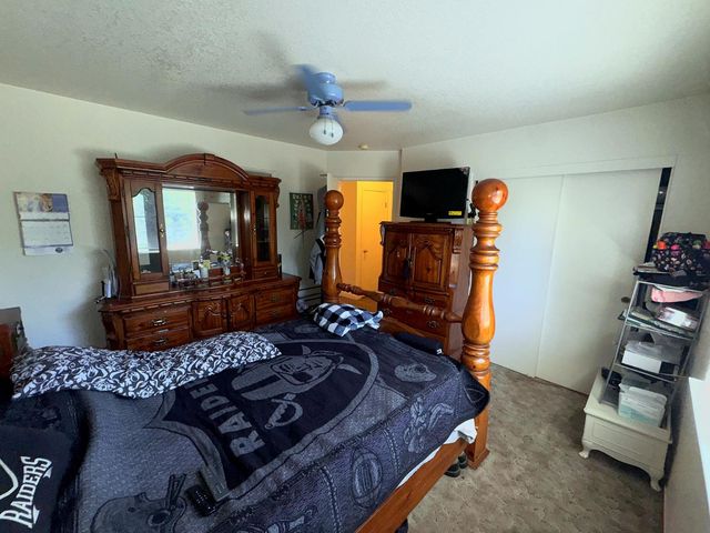 272 S Olive Ave, Stockton, CA 95215