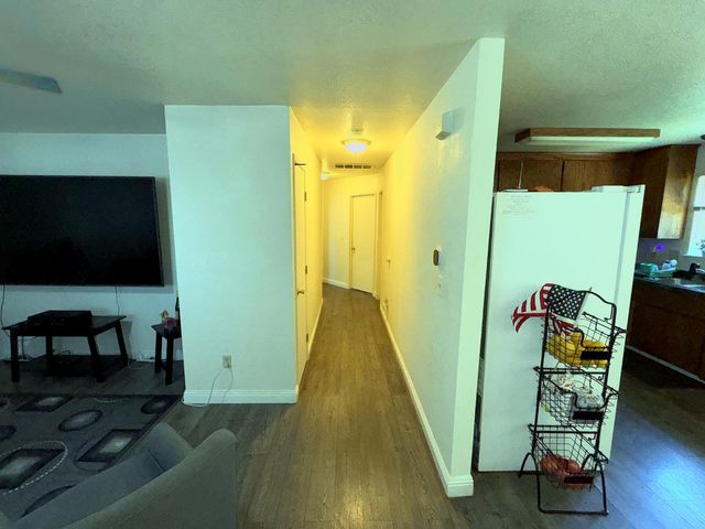 272 S Olive Ave, Stockton, CA 95215