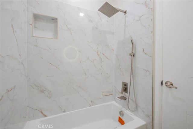 1305 N Columbus Avenue 112, Glendale, CA 91202