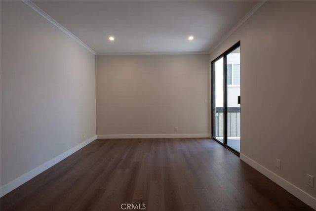 1305 N Columbus Avenue 112, Glendale, CA 91202