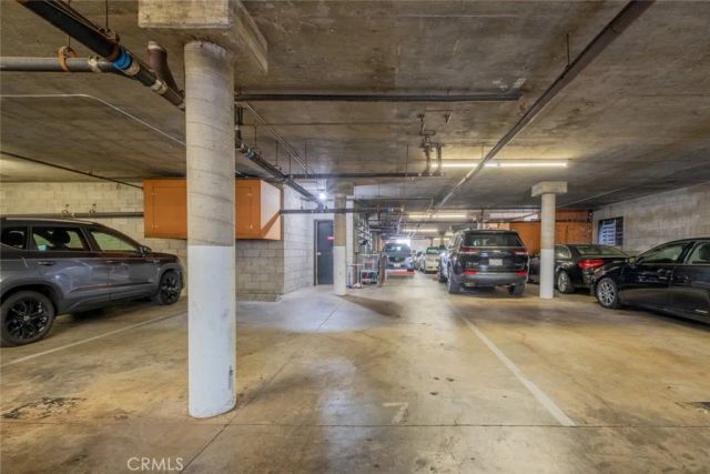 1305 N Columbus Avenue 112, Glendale, CA 91202